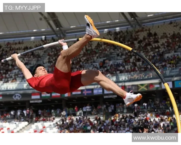 撑杆跳选手如何掌握试跳节奏提升比赛表现的技巧与训练方法