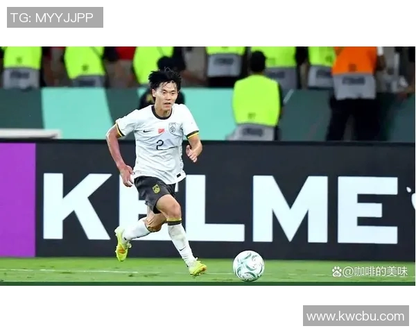 胡荷韬展现卓越防守技巧成功率高达74引发球迷热议