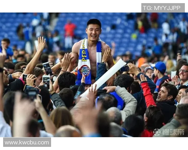 武磊精彩远射破门助力球队获胜展现出色个人能力与团队配合