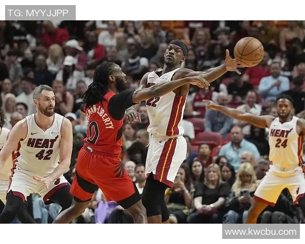 热火惊险胜出,继续保持东部第三 热火惊险胜出,继续保持东部第三